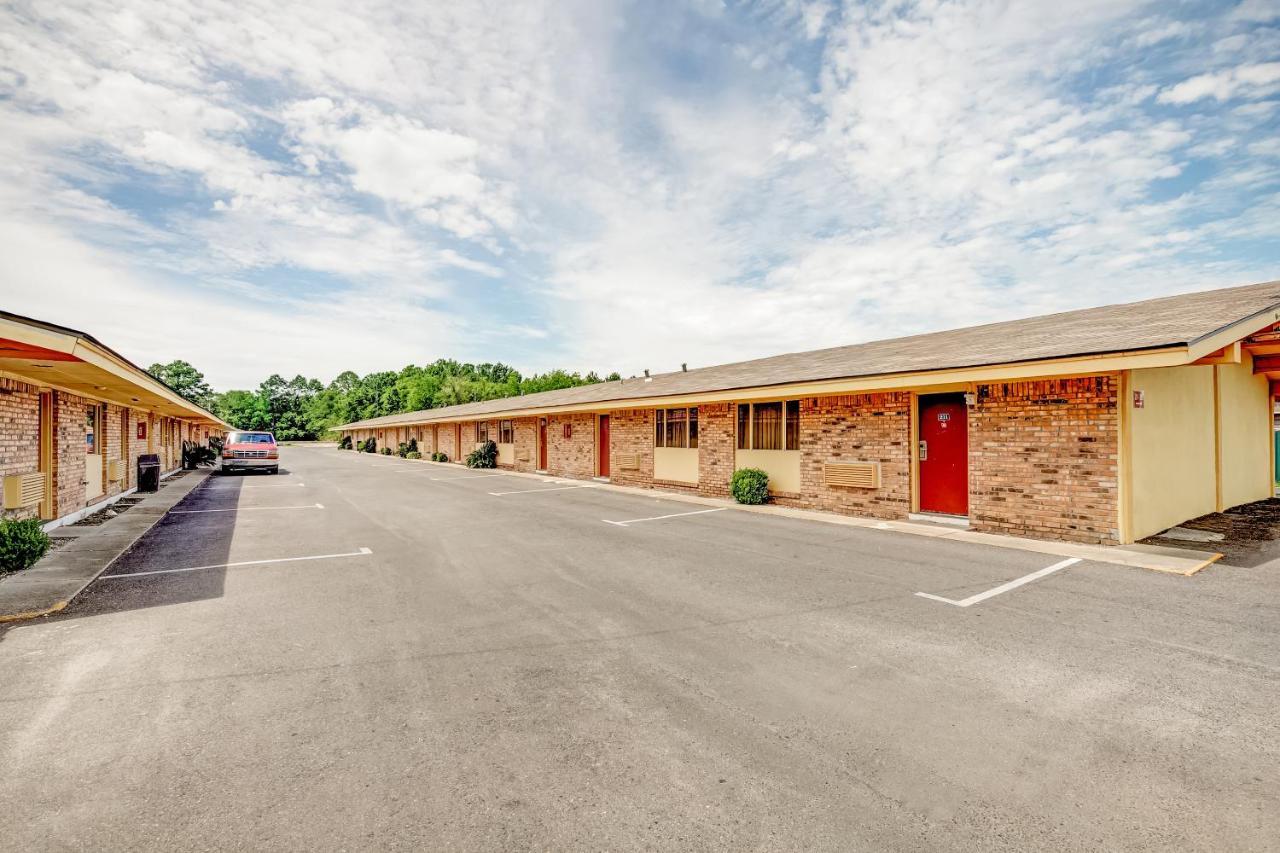 Oyo Hotel Lake Charles La I-10 Εξωτερικό φωτογραφία