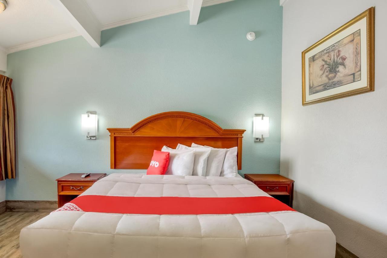 Oyo Hotel Lake Charles La I-10 Εξωτερικό φωτογραφία