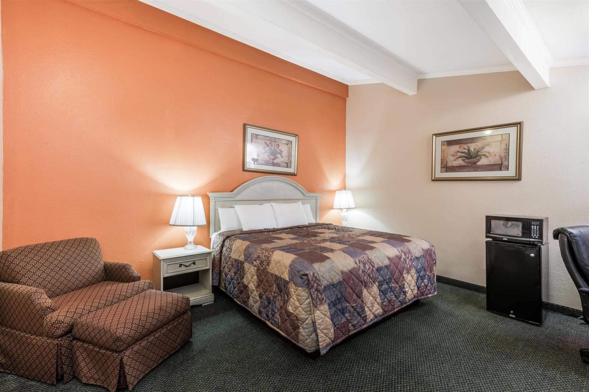 Oyo Hotel Lake Charles La I-10 Εξωτερικό φωτογραφία